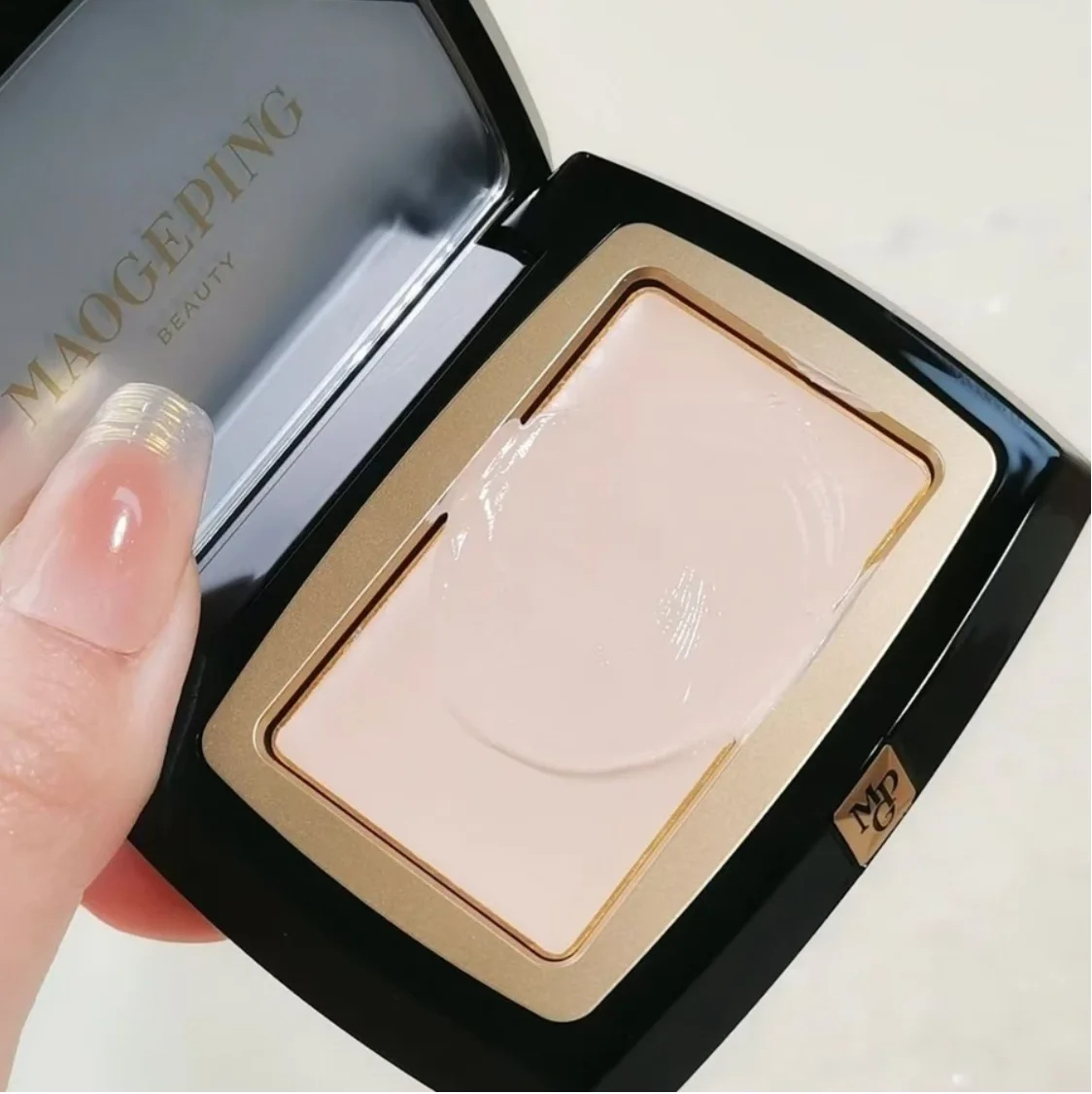 

Maogeping Face Highlight Cream Свет и тени Скульптурный хайлайтер Пудра-крем Контурная косметика для макияжа