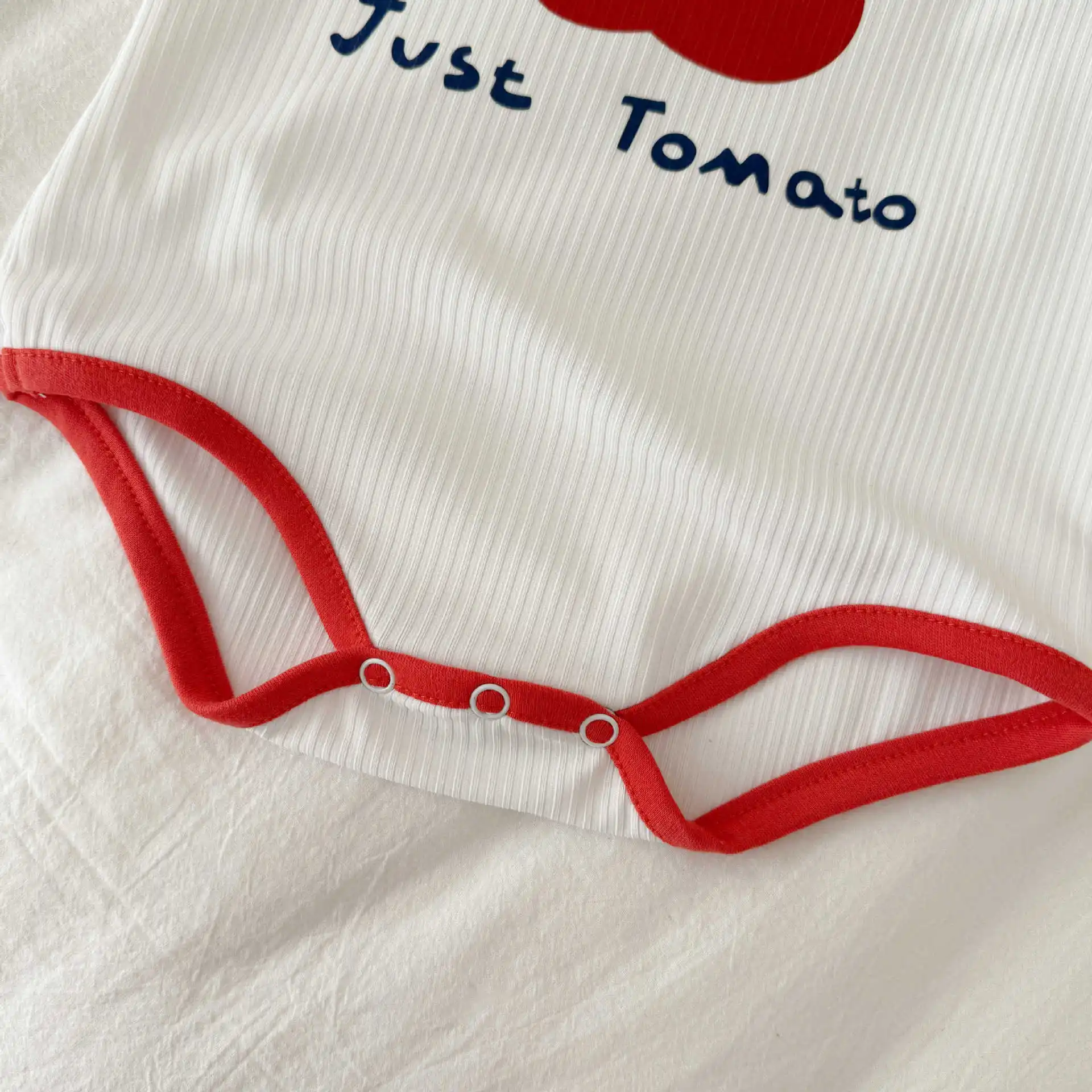 Baby Kleidung Sommer Baby Junge Mädchen Bodysuit Nette Tomaten Druck Ärmellose Infant Sling Onesie + Hut 2Pcs Neugeborenen Fotografie outfit