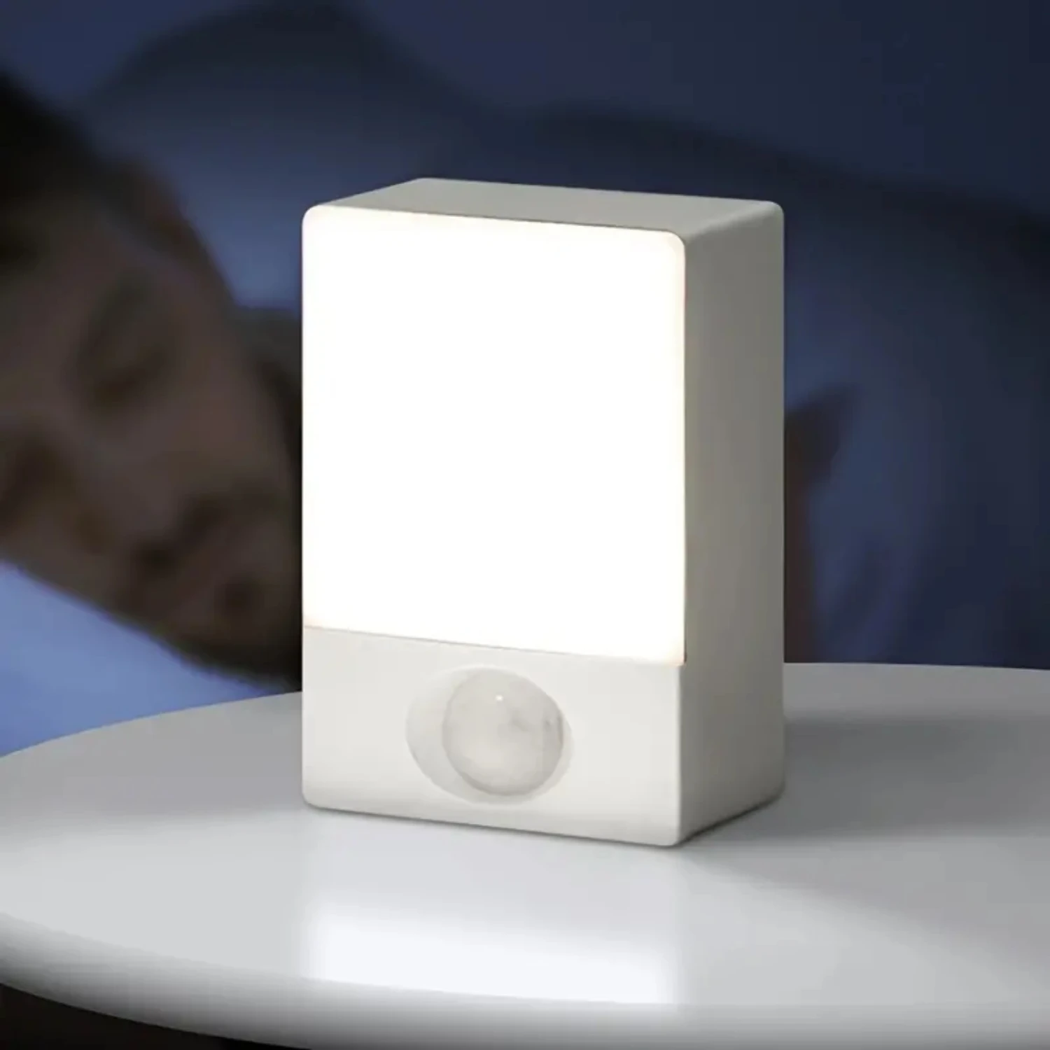 Luce con sensore per culla Luce notturna a LED Corridoio Bagno Camera dei bambini Sveglia sul comodino Luce atmosferica Luce con sensore del corpo umano, Stati Uniti