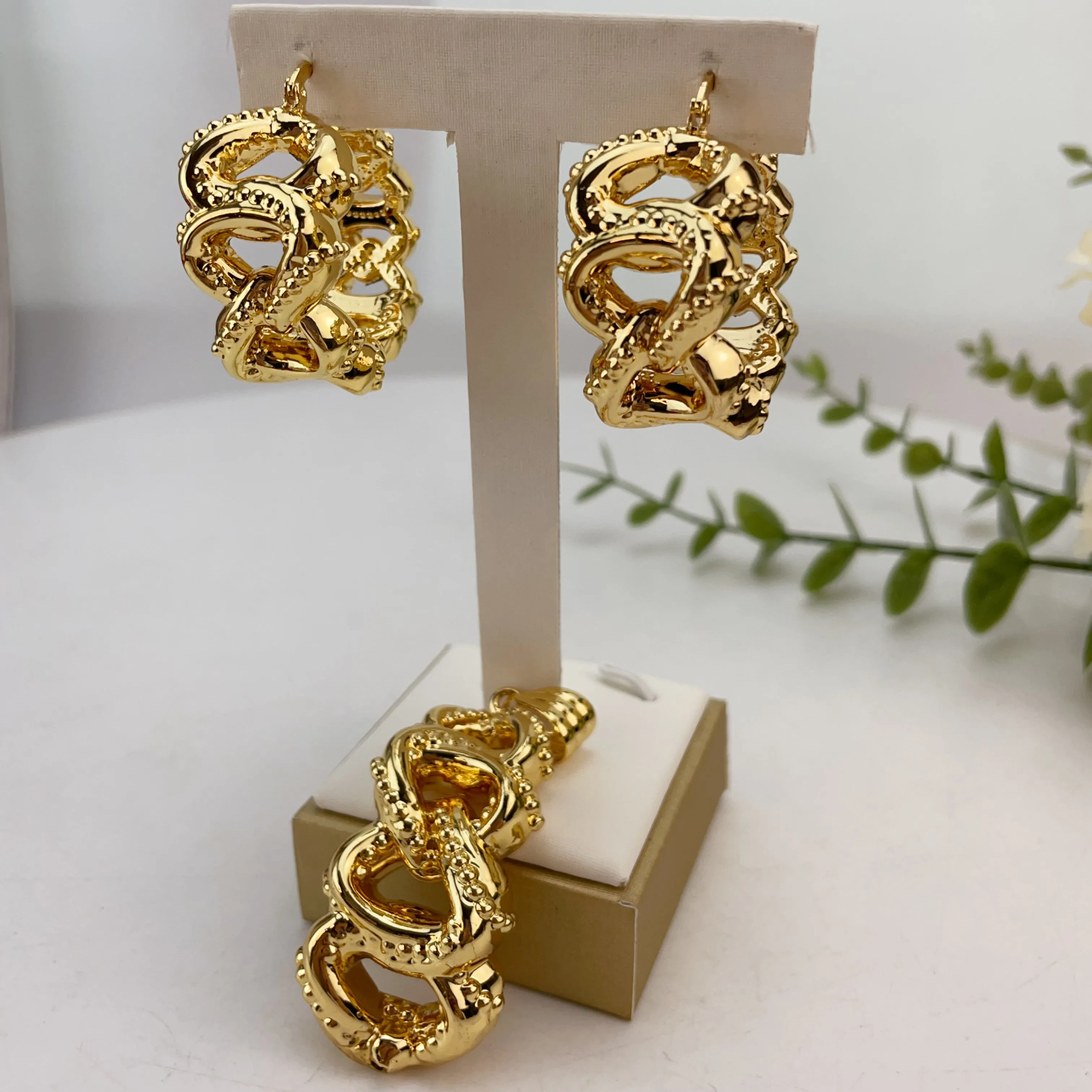 EMMA موضة دبي مطلية بالذهب الخرز القلائد أقراط خواتم مجموعات المجوهرات الجميلة للنساء هدايا مجوهرات حفلات الزفاف FHK23862