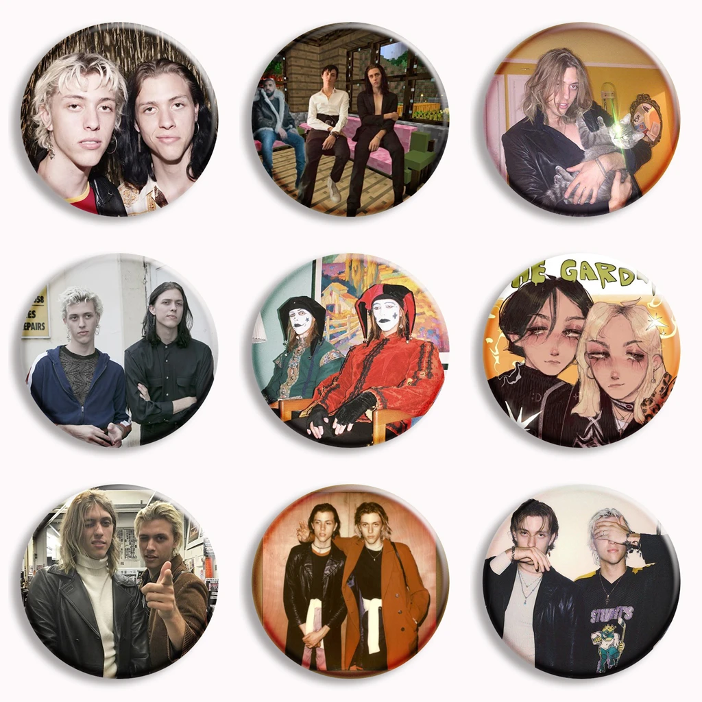 The Garden Band Button Pin Classic Rock Wyatt Shears Fletcher Shears Brooches Badge Bag Decor Fans Collect Friends Gifts