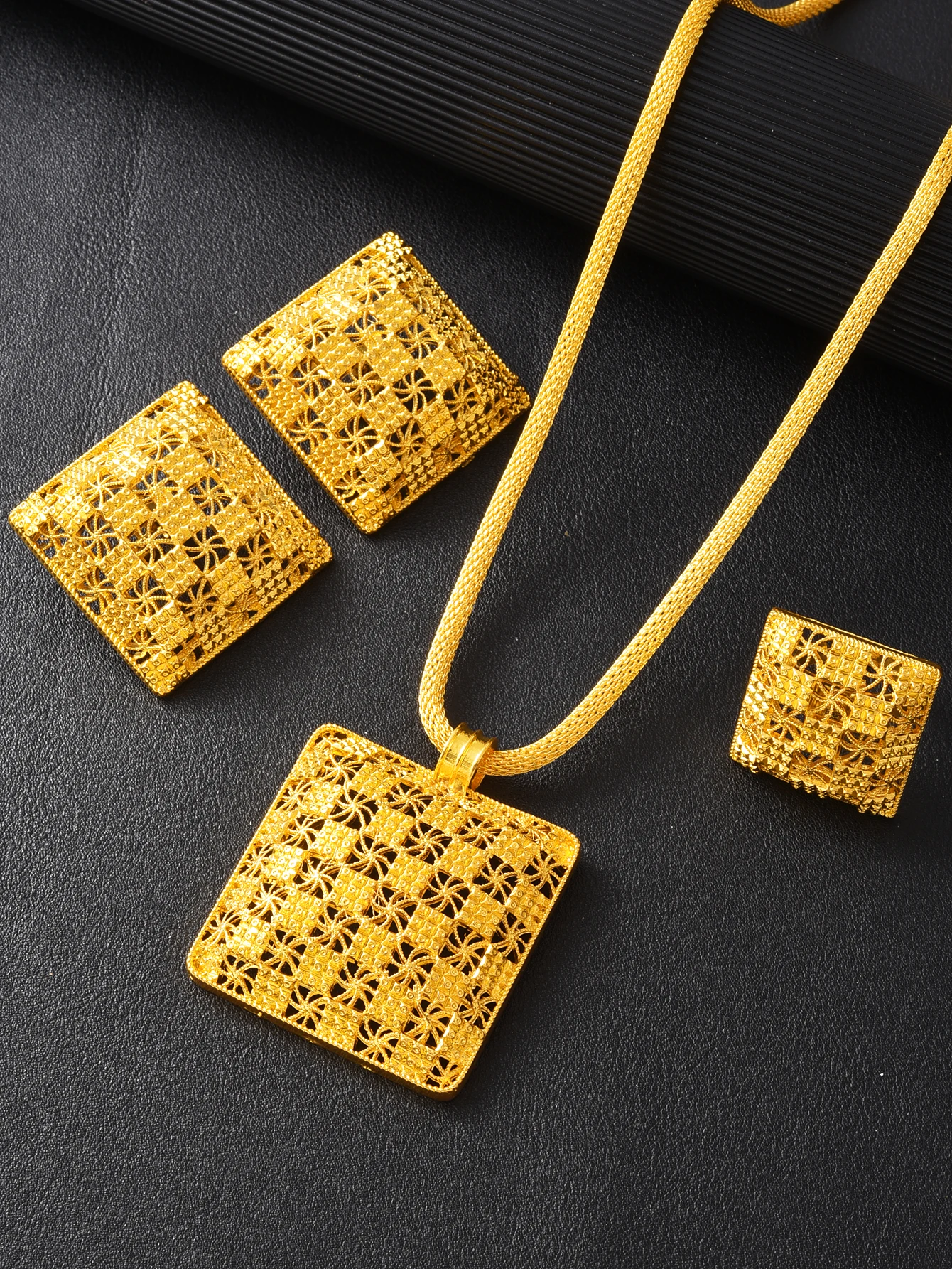 Fashion Golden Color Ethiopian Jewelry Set Hollow-out Square style 3-Piece Set African Eritrean Holiday Wedding Engagement Gifts