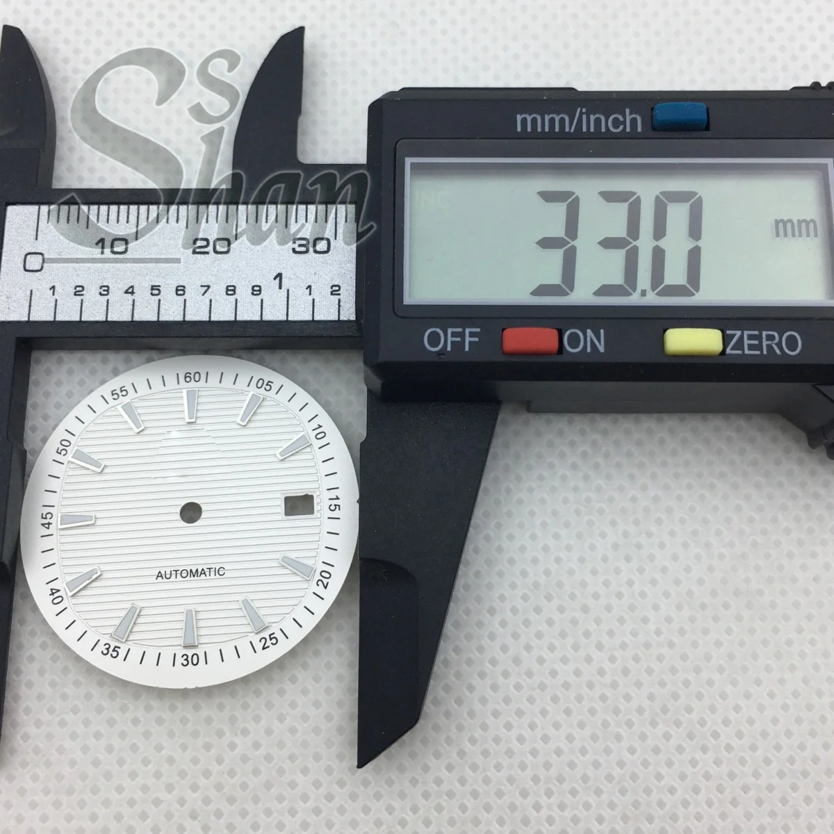 قرص C3 أزرق وأخضر وأسود 33 مم مناسب لقطع غيار الحركات الأوتوماتيكية NH35A وNH36