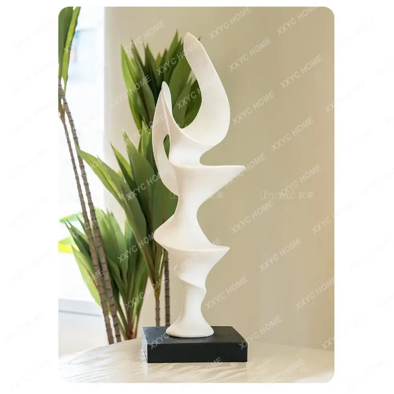 XX Sculpture Villa Living Room Clubhouse Decorations Tabletop Art Ornaments Housewarming Gifts
