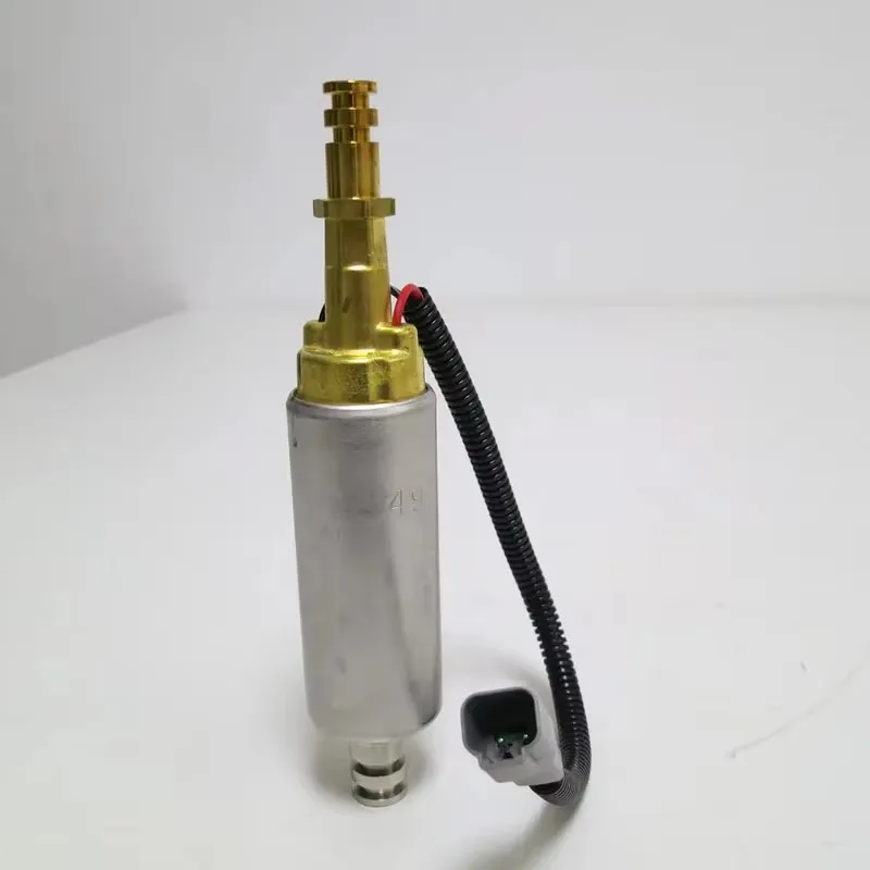 QST30 engine parts Diesel engine  engineering machine parts fuel pump oil pump 4975617