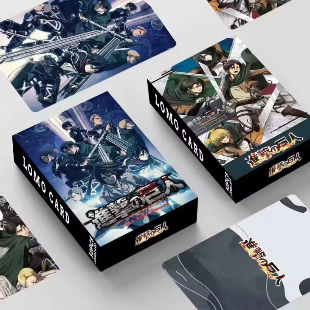 1パック/30枚 進撃の巨人 日本風アニメ 小型カードゲーム ポストカード付き チャーム 写真ギフト 子供向け