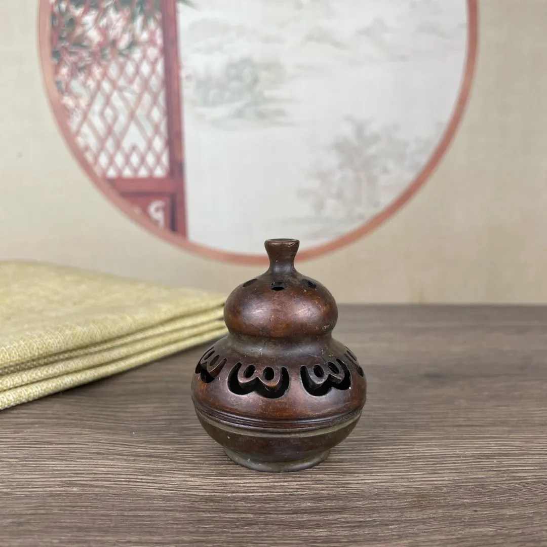 Metal bronze statue Hulu incense burner Diameter 5cm, height about 6cm, weight about 98g