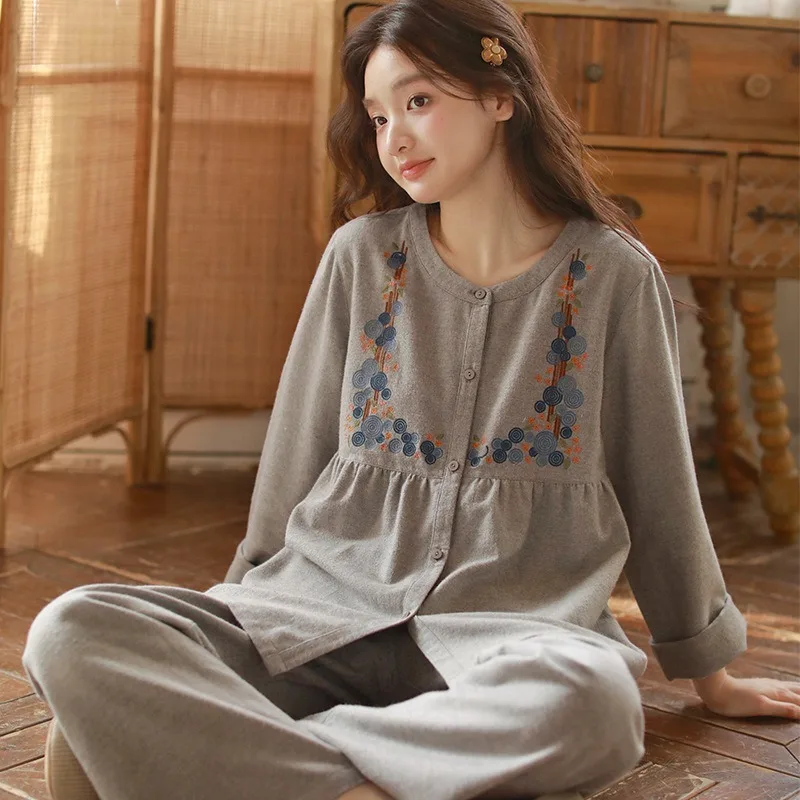 Autumn Women's 100% Cotton Flannel Pajama Set Long-Sleeve Pants 2PCS Crew Neck Loungewear with High-Tech Embroidery