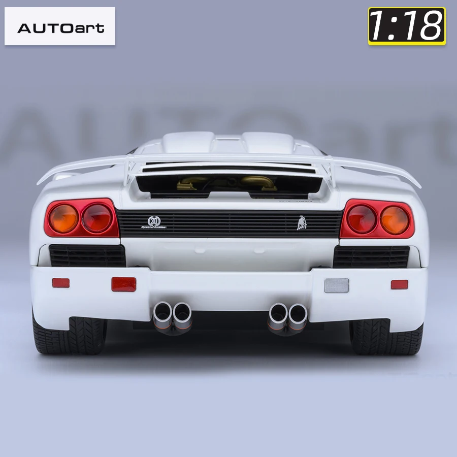 AUTOART 1/18 scale Lamborghini Diablo  SE JOTA  sports car model static display pieces holiday gift collection