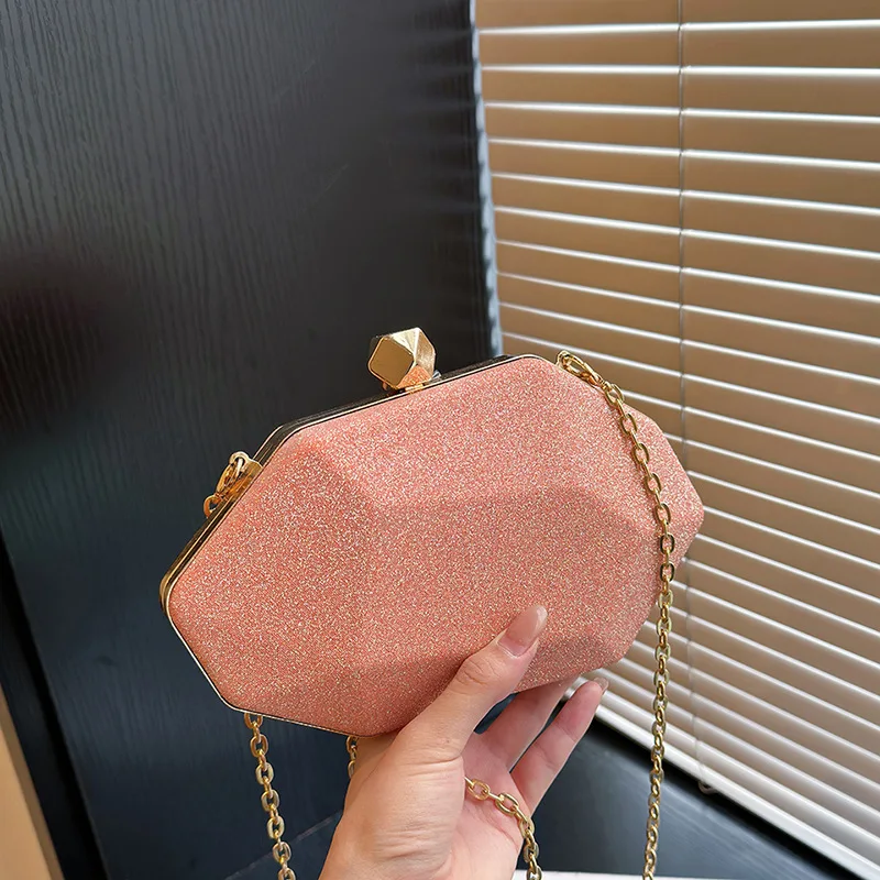 2025, designer 3D-avondclutch voor dames, asymmetrische galageldemonnee, geometrische cocktailtas metalen frame, luxe avant-garde