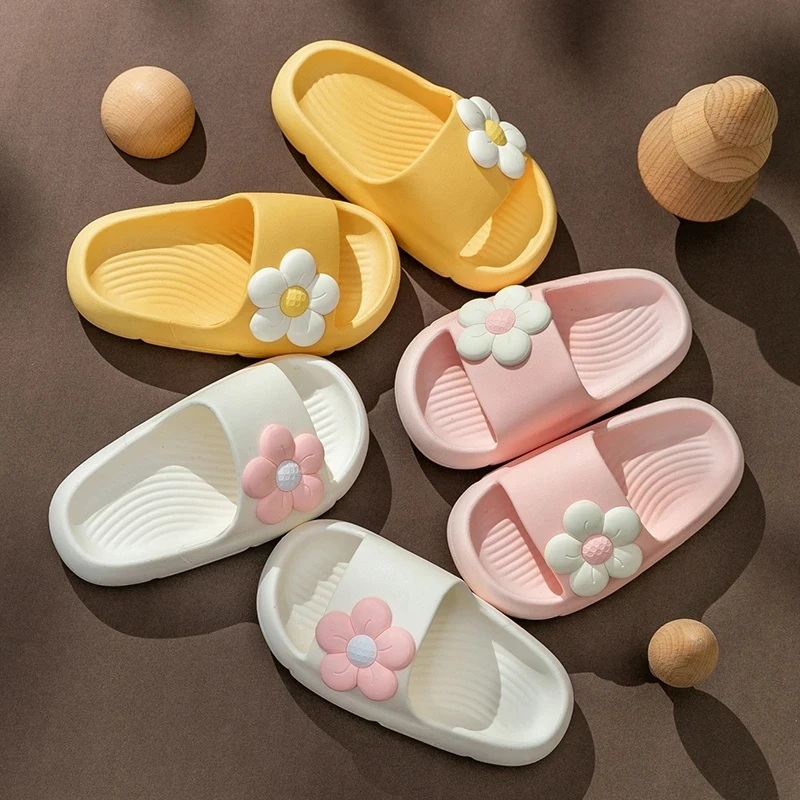 Summer Children\'s Flower Slippers Casual Solid Soft Slippers Breathable Non-slip Home Bathroom Slipper Kids shoes for girls boys