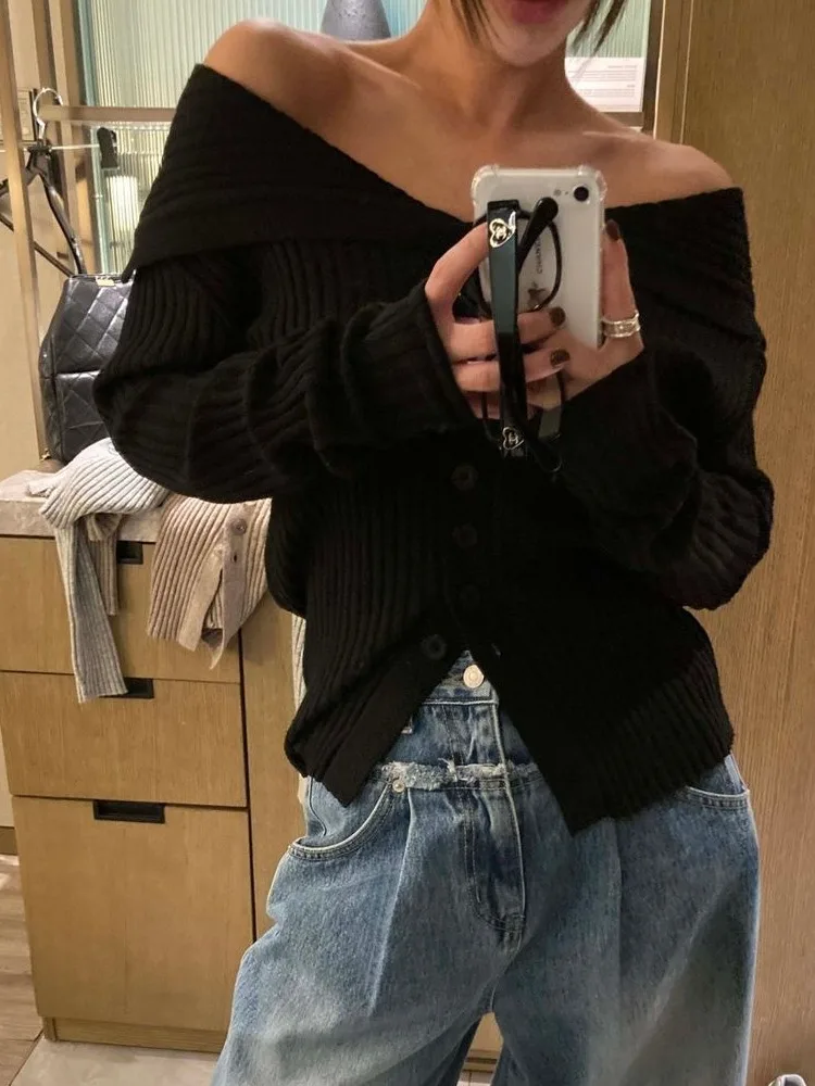 

Chic Long Sve Knitted Sweater Women's Sle Pure Desire Faion oulder Bared Button up Autumn New Arrival Slimming Effect