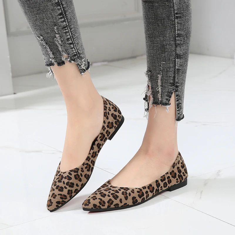 Flat Shoes for Women Sexy Leopard Pointed Toe Large Size Small Size Slip on Moccasins Ballet Shoes Basic Female Working Shoes