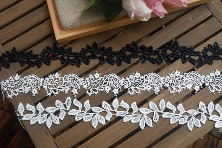 Embroidery Lace Guipure Fabric, Lace Trim Applique, Sewing Craft Material, White and Black, Hot Sale, 2 Yards per Lot