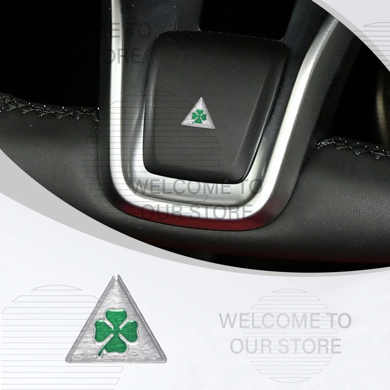 【セール中】車の装飾アルミラッキー四つ葉のクローバーエンブレム 3D ステッカーアルファロメオ水戸ジュリア GT ブレラステアリングホイールバッジデカール