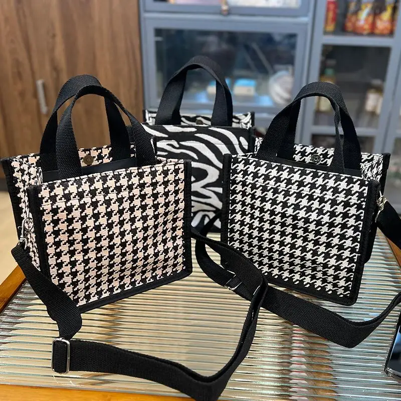 

2025 новая женская повседневная холщовая сумка-тоут, модная универсальная сумка через плечо, сумка для офисного работника, корейская версия, сумка через плечо