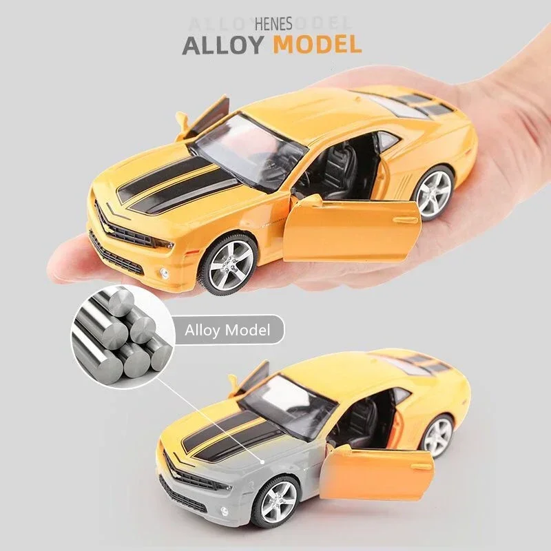 1:36 Chevrolet Camaro Classic Car Alloy Sports Car Model Diecasts Metal Toy Car Model High Simulation Collection Childrens Gift