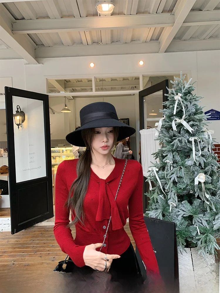 

Корейский женский вязаный свитер с длинными рукавами и поясом, весенне-осенний, для ношения как под одежду, так и поверх нее, из смесовой шерсти, комфортный крой.