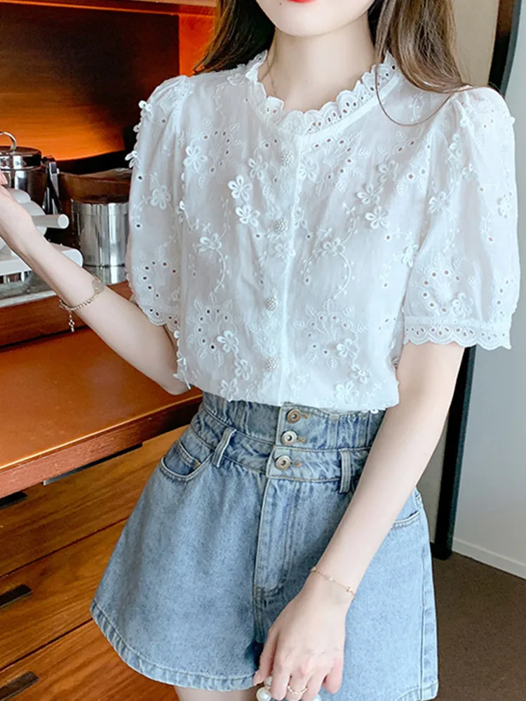 SMTHMA New Arrival French Sweet Short Sleeve Lace Embroidery Flower Shirt For Women Summer Single Breasted Top Female Clothing