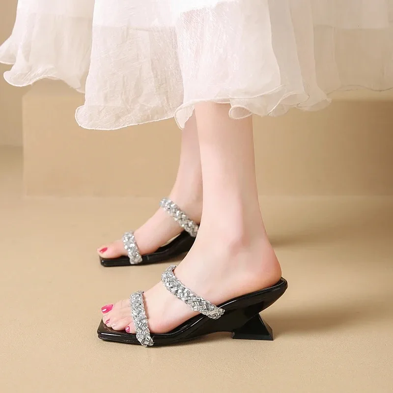 Fashion Special Heel Slippers Women's Fashion Square Toe Open Toe Rhinestone Slip Slip-proof Wear-resistant Kitten Heel Shoes