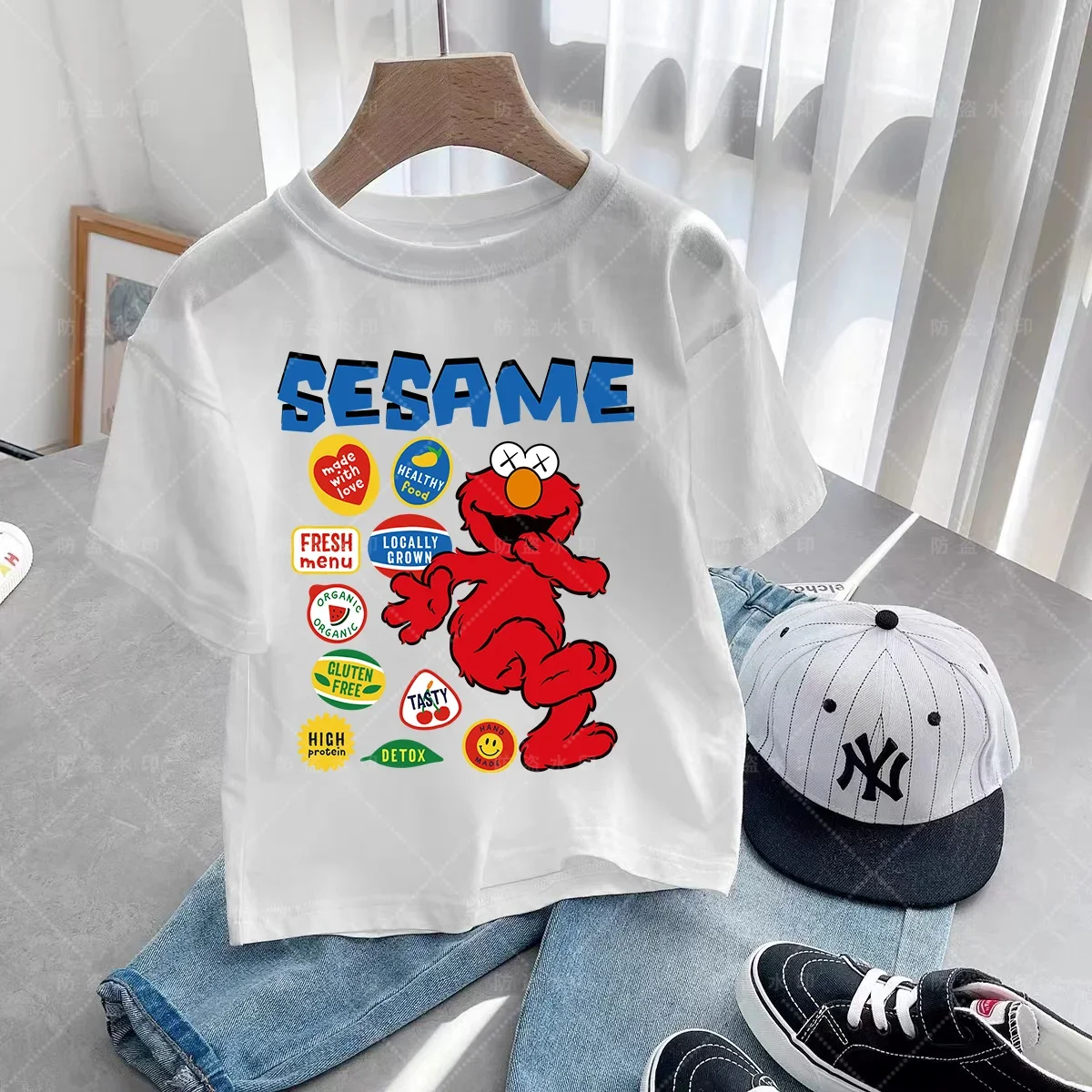 Summer Kids Short sleeved Girls and Boys T-shirts Sesame Street Elmo Cartoon Print Multicolor Kids T-shirts Fun baby clothes