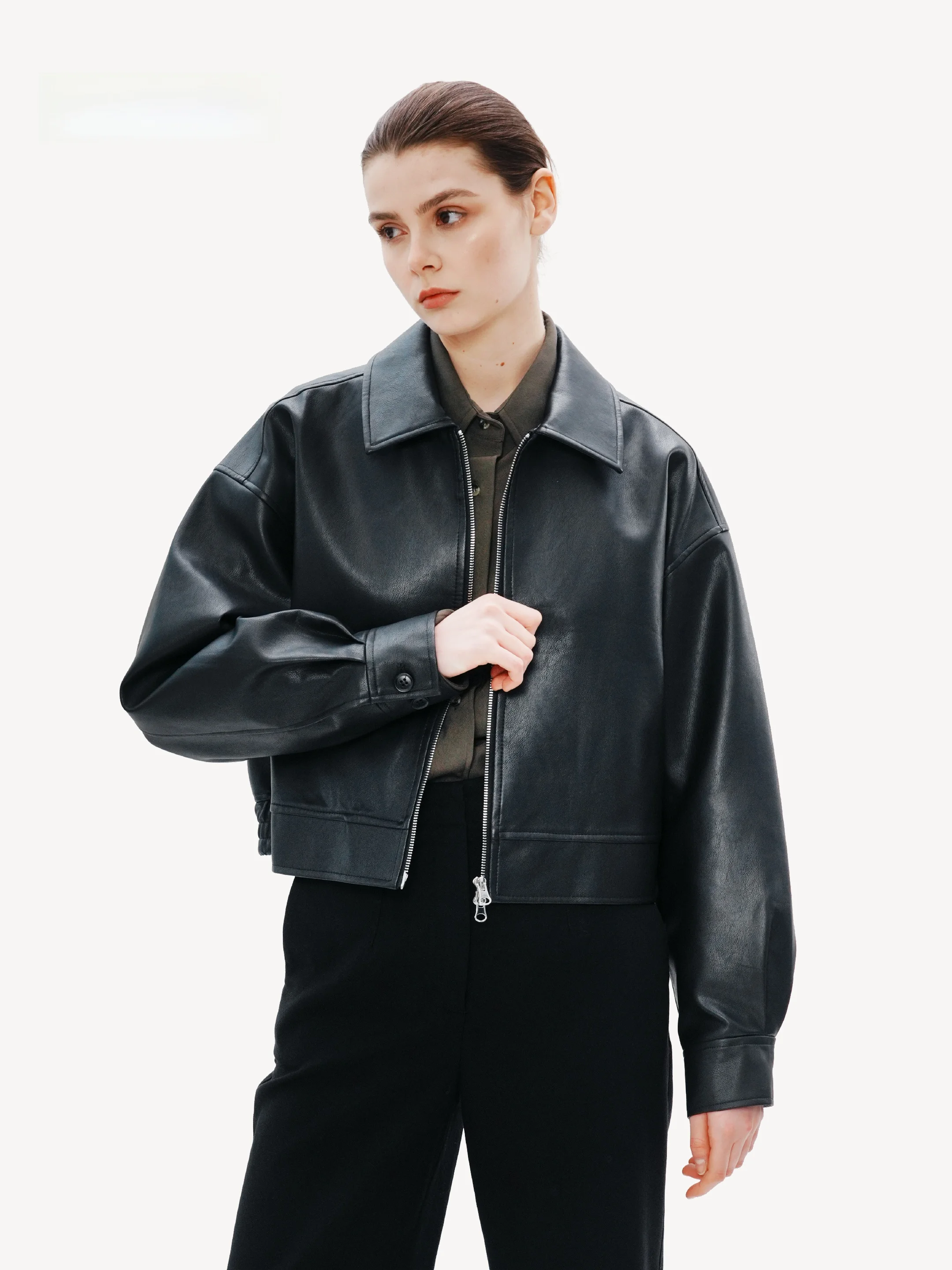 AEVIAA ブラック ヴィンテージ ディストレスト ルーズ カジュアル レザー ジャケット レディース 韓国スタイル 着痩せ 多用途 ショート 秋冬コート