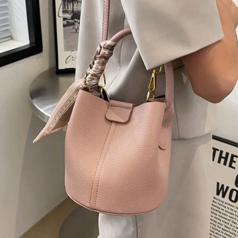 

High-end Quality Women Bucket Bags Design Single Shoulder Crossbody Bag Luxury Simple Solid Fashion Purse Send Ribbons Handbags
