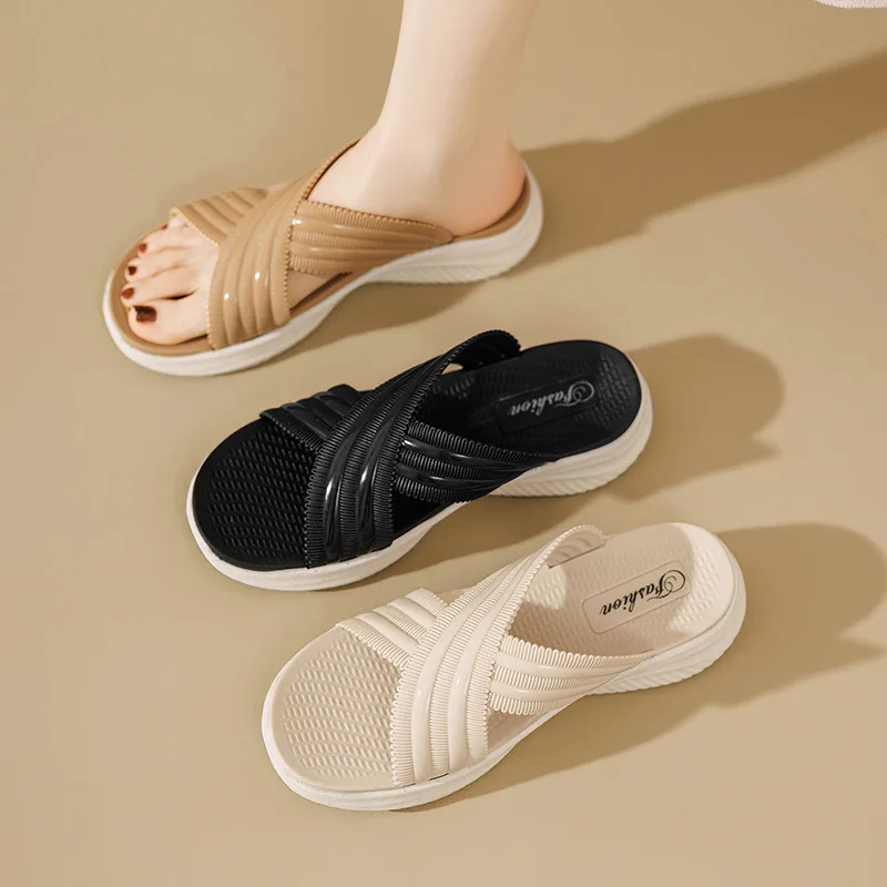 

Women's summer outdoor wear new style slippers, fashionable color blocked cross strap, one line drag thick soled slippers, beach