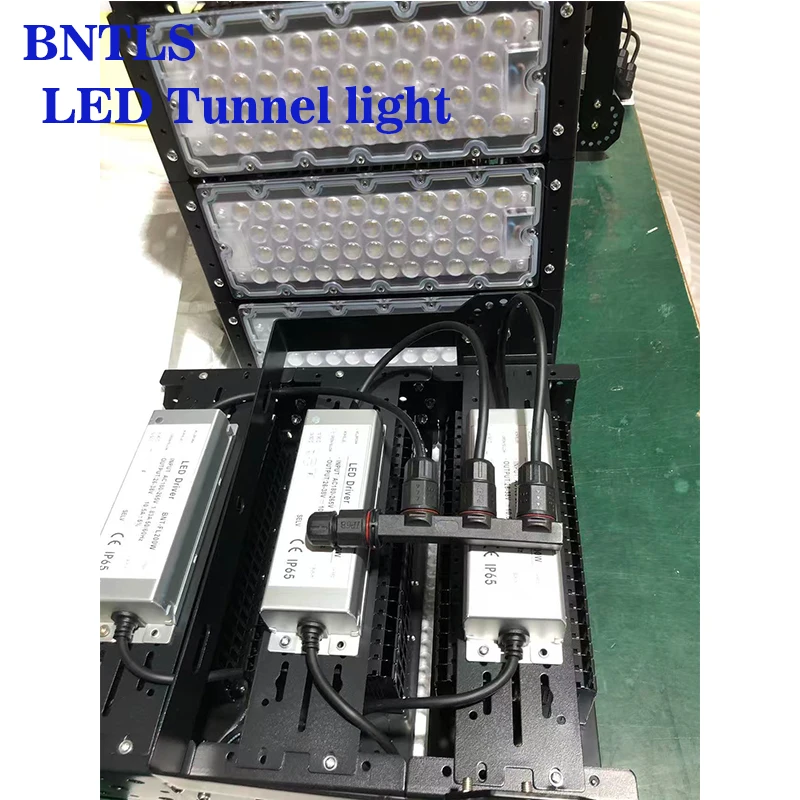

400W 600W 800W 1000W Tunnel Light led light Flood Light Outdoor SpotLighting Lamp Waterproof IP65 Stadium light projector light