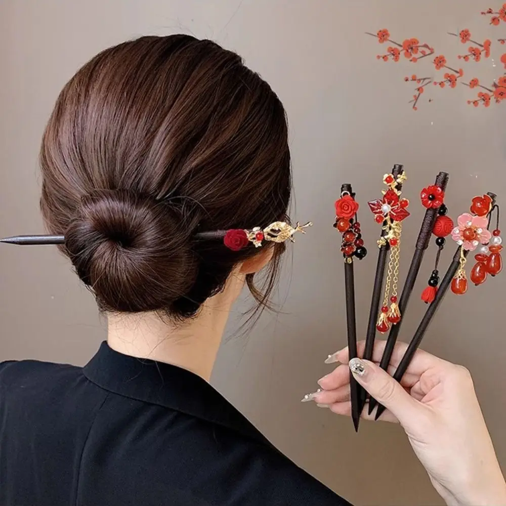 الرجعية زهرة خشبية الشعر عصا شرابة الأحمر Hanfu دبوس الشعر السنة الجديدة شوكة الشعر شيونغسام الملحقات
