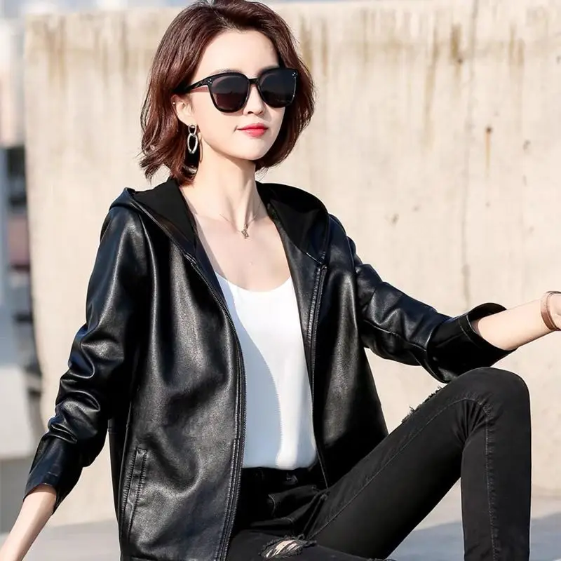 Autumn Leather Jacket Women Hooded Zipper Sweatshirt Bomber Jacket Long Sleeve Short Coats Black PU Leather Jackets Windbreaker