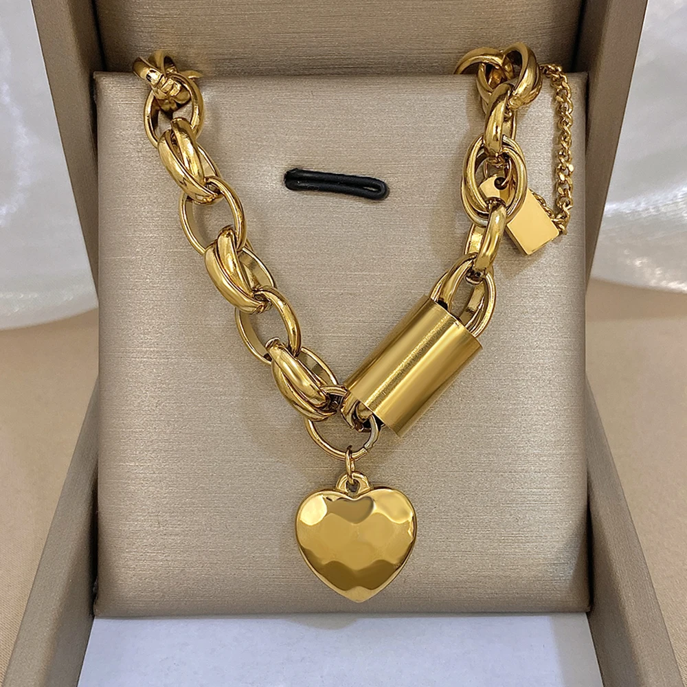 Thumbnail 2 - #69 Best Chunky Chain Necklaces to Buy In 2026