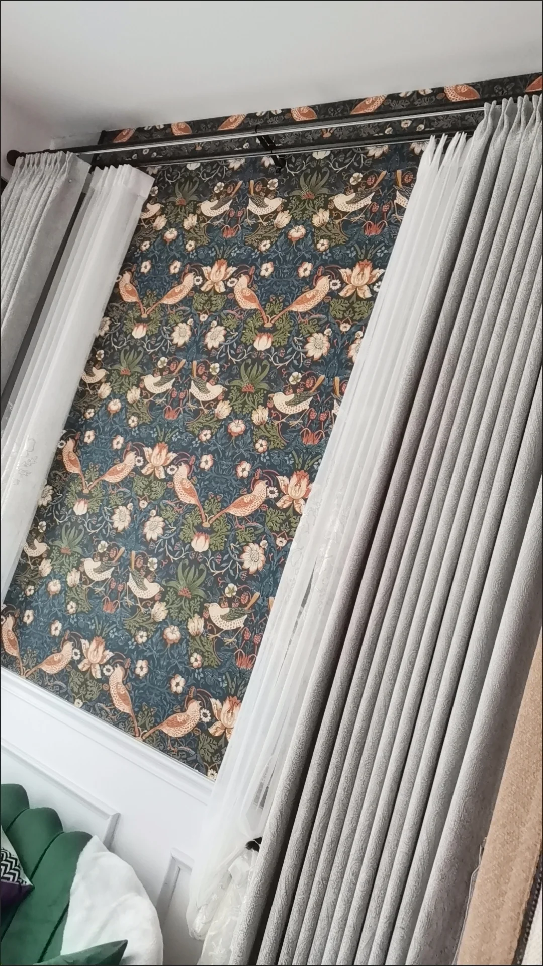 

Американские обои с цветочным рисунком птиц для гостиной, спальни, дивана, фреска, водонепроницаемая Обои