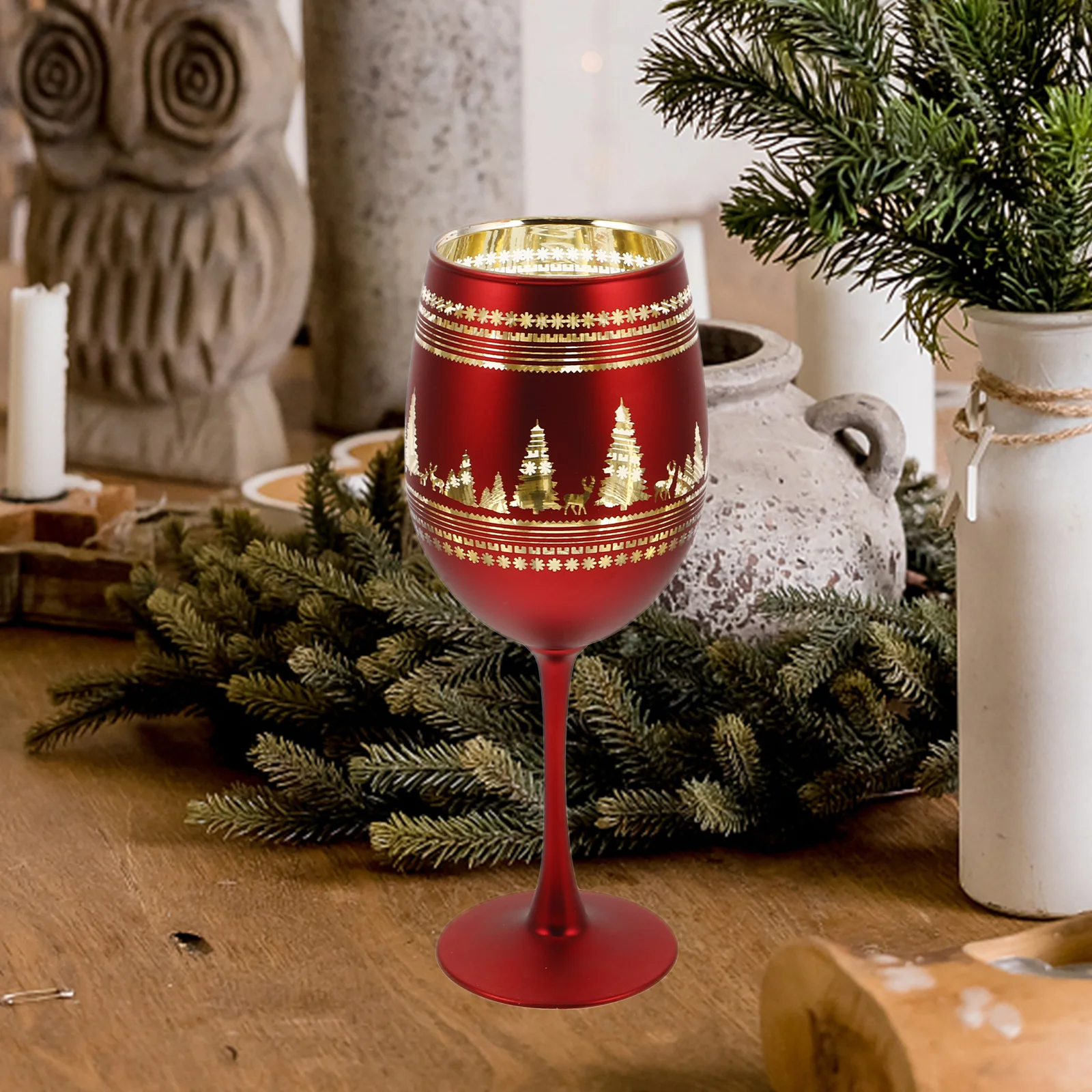 

Set of 4 Christmas Wine Glasses Stemmed Red Wine Goblets Elegant Holiday Tableware for Family Celebrations and Parties