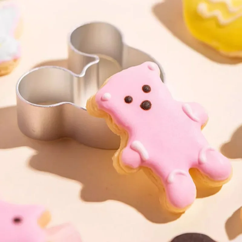 Cookie Cutters Moulds Aluminum Alloy Cute Animal Bear Cat Shape Biscuit Mold DIY Fondant Icing Cake Decorating Baking Tool