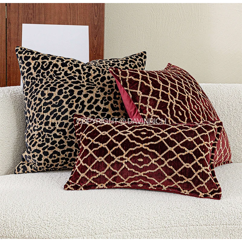 DAVINRICH Vintage Burgundy Gold Celestial Grid Jacquard Cushion Cover Venetian Style Timeless Design Lumbar Pillow Case 30x50cm