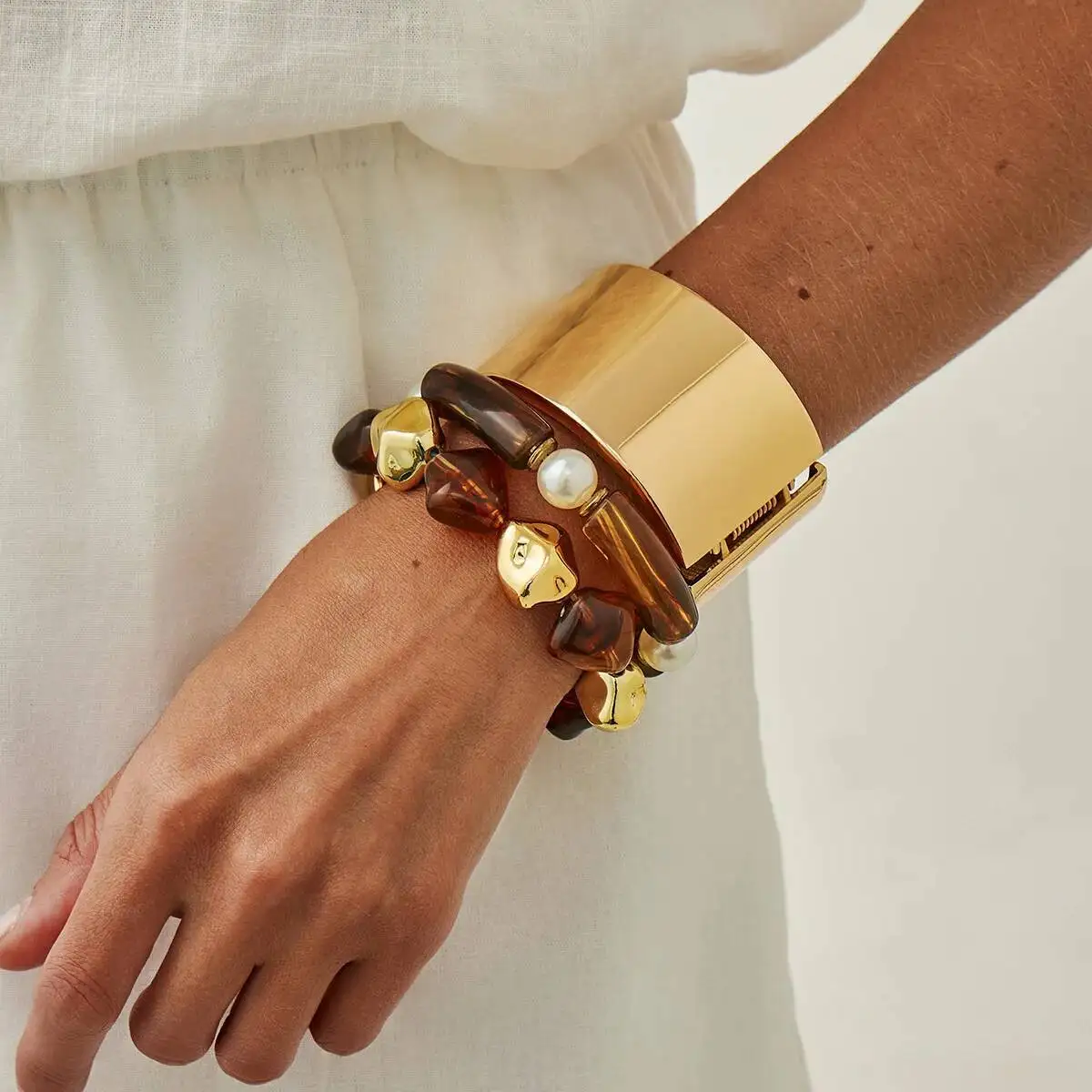 IngeSight.Z Vintage Braun Kaffee Elastische Acryl Bambus Armreif für Frauen Hip Hop Metall Manschette Frühling Breite Armreifen Schmuck
