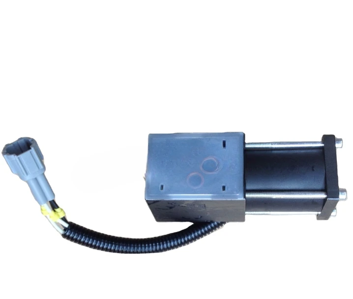 

Forklift Accessories 7FD35/45/50 Gearbox 24V Gear Solenoid Valve 32610-30520-71