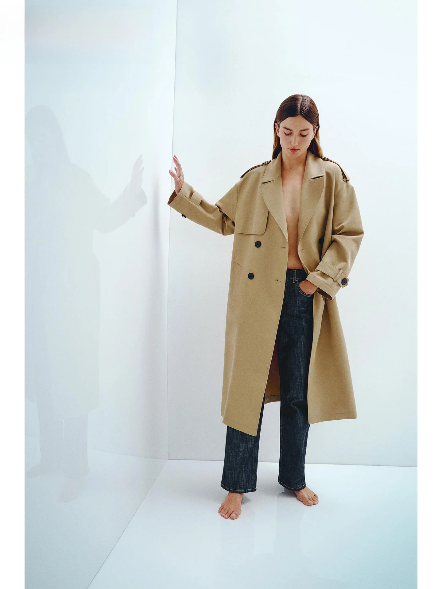 

ZAPRHA Autumn 2025 Long Double-breasted Coat with Belt Women's Faion Commute Sle Loose Fit Sve Pure Color Windbreaker