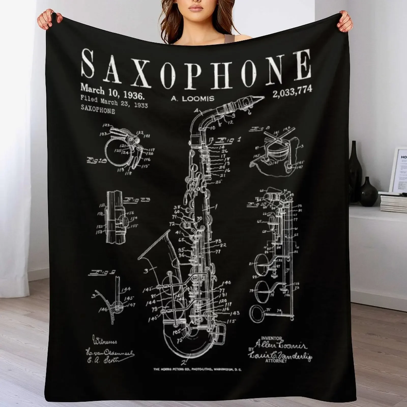 Saxophone Old Vintage Patent Drawing Print Throw Blanket Warm Flannel Blanket for Couch Chair Bedroom