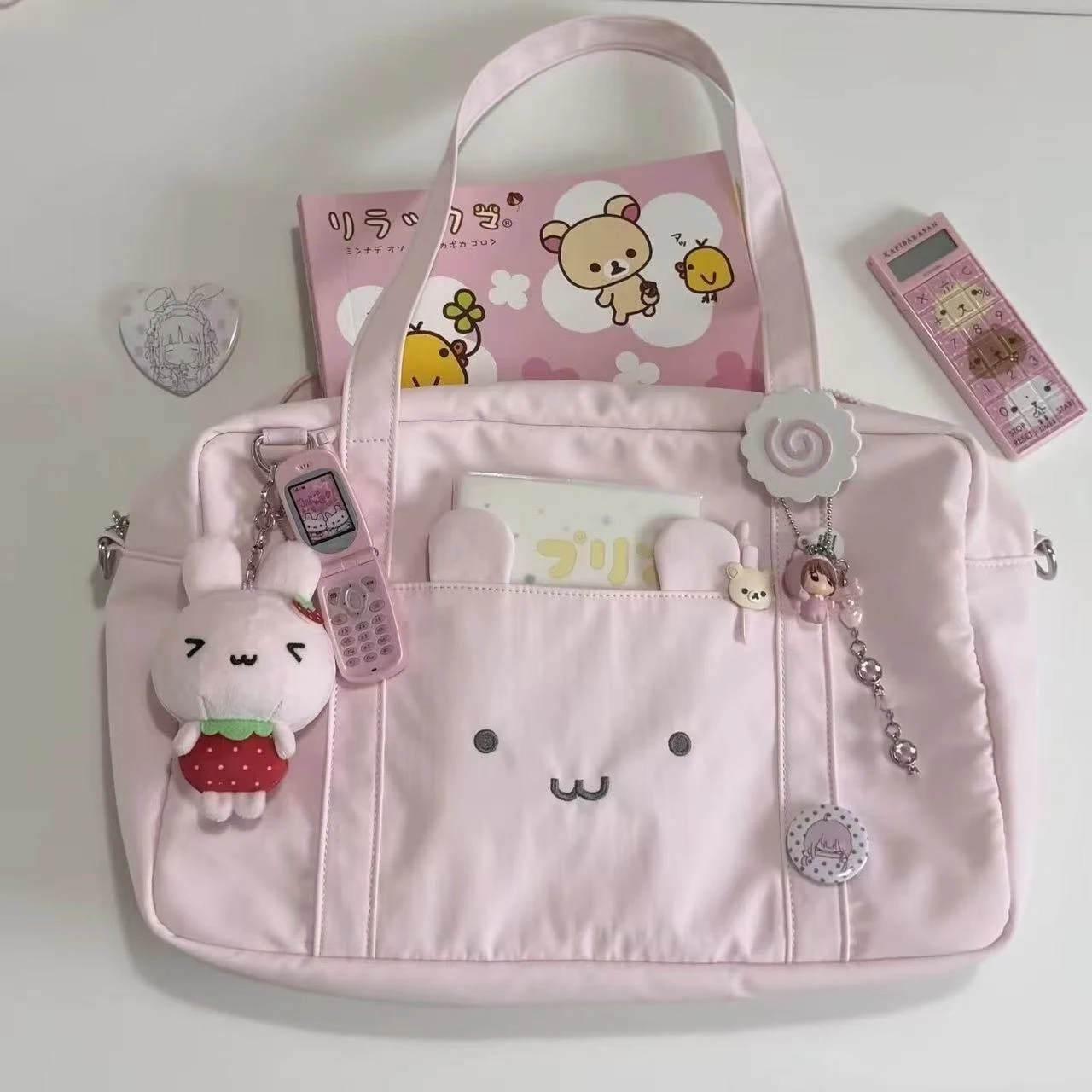 Kawaii Pain Bag Zarte Cartoon-Tragetasche voller mädchenhaftem Charme, Alltagstasche für Pendler, ein Muss für kurze Reisen, süßes Geschenk – Detail 2