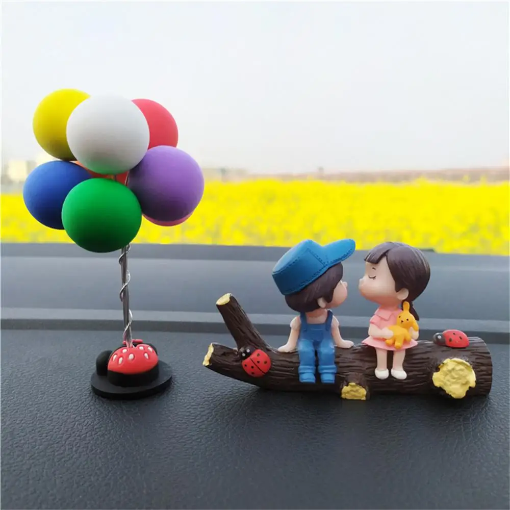 Car Decoration Car Air Outlet Clip Cute Cartoon Couples Action Figure Balloon Ornament Auto Interior Dashboard Car Accessories