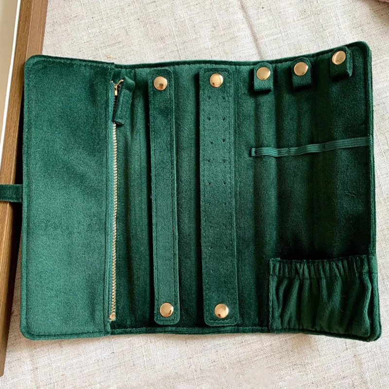 

Portable Velvet Jewelry Storage Bag Jewelry Storage Bag Portable Jewelry Roll Bag for Travel and Business Trips Display Gift