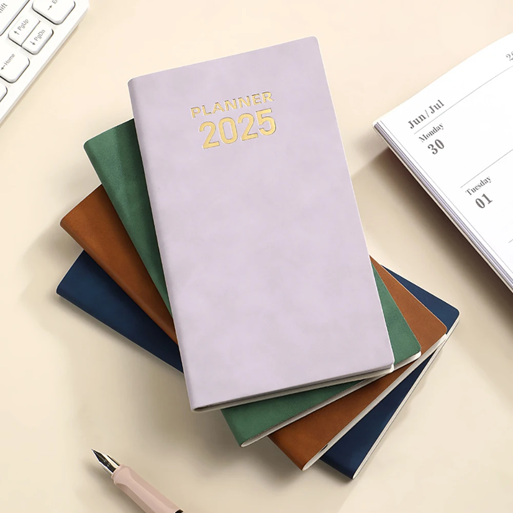 2025 A6 Agenda Libro Diario portatile Planner settimanale Notebook Lista delle cose da fare Blocco note inglese con calendario Forniture per ufficio