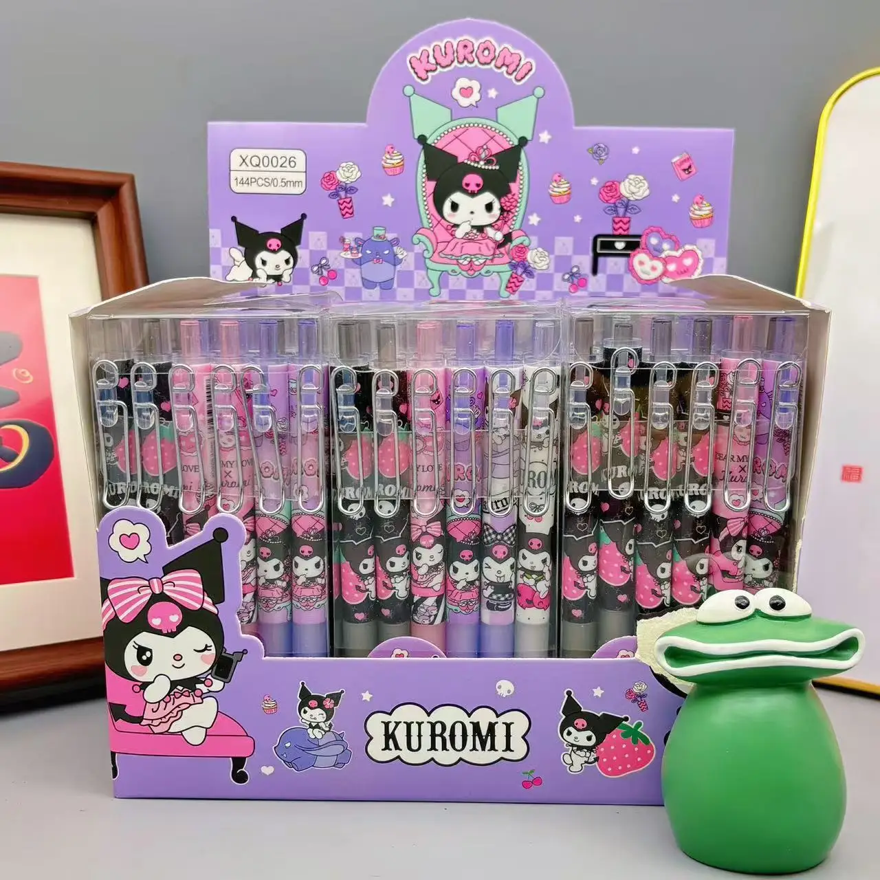 

Гелевая ручка Sanrio Kuromi 0,5 мм с черными чернилами, милая мультяшная выдвижная ручка для школьников и студентов