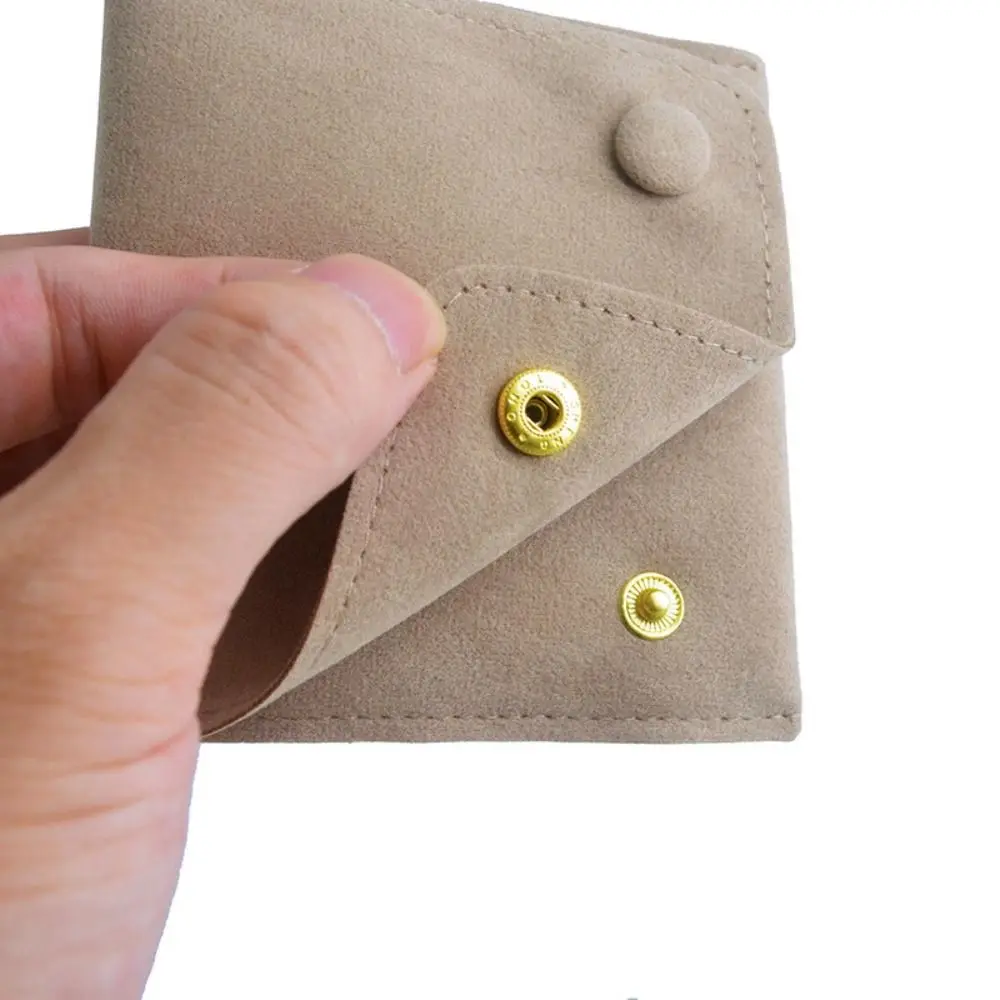 จัดเก็บเครื่องประดับสองกระดุมแบบกดติดกระเป๋าแฟชั่นหนาเก็บกำมะหยี่แบบพกพาฝุ่นป้องกันต่างหูกระเป๋าบรรจุภัณฑ์