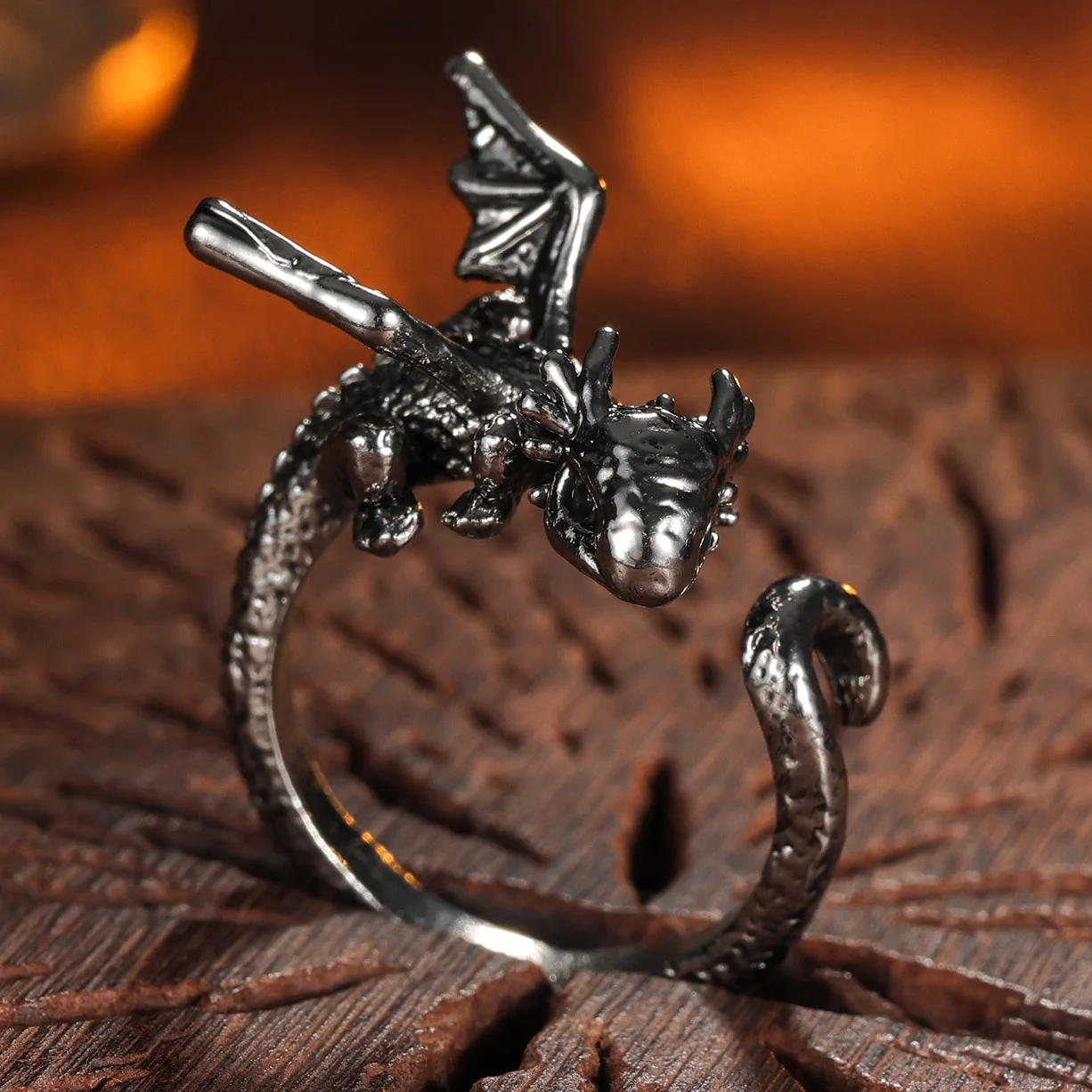 Cute Flying Dragon Rings Creative Personalized Animal Finger Rings for Men Women Fashion Jewelry Birthday Gift Wholesale