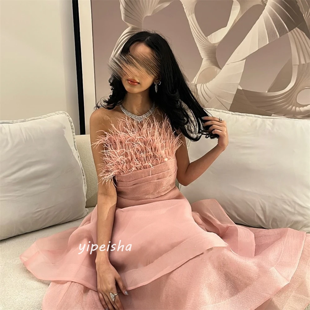 Jiayigong Sparkle Exquisite Modern Style Strapless A-line Tiered Feathers Ankle-Length Organza Bespoke Occasion Dresses Evening