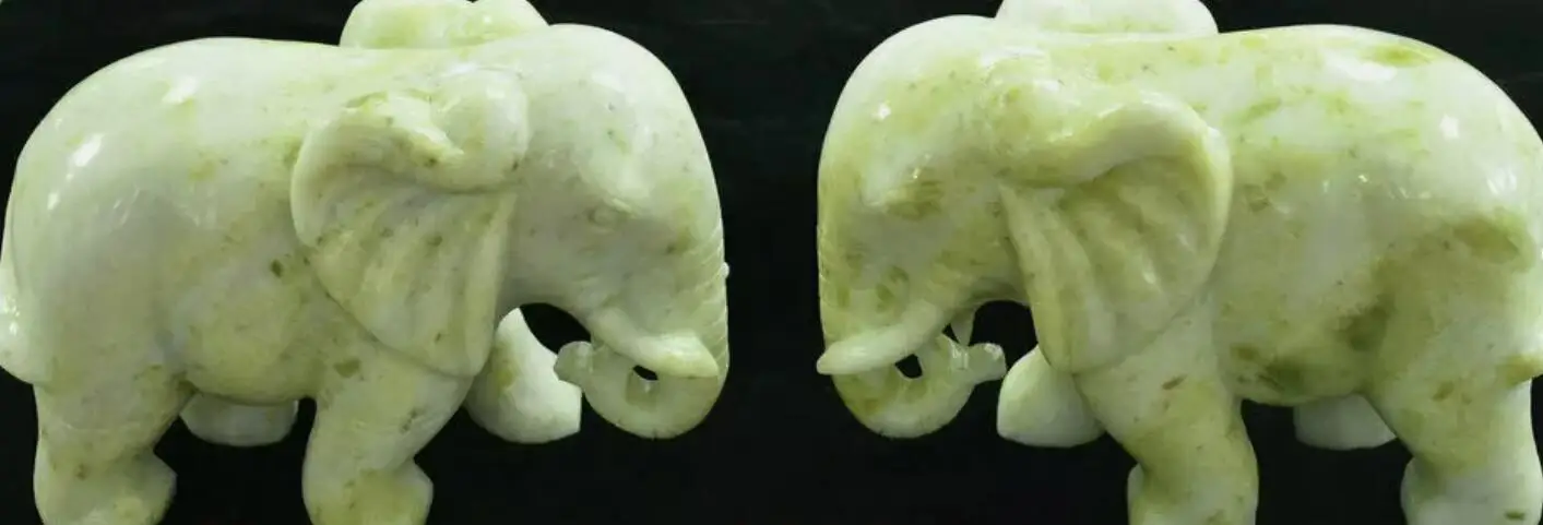 China Natural Stone Jade Carving Feng shui Animal Elephant Heffalump Statue Pair