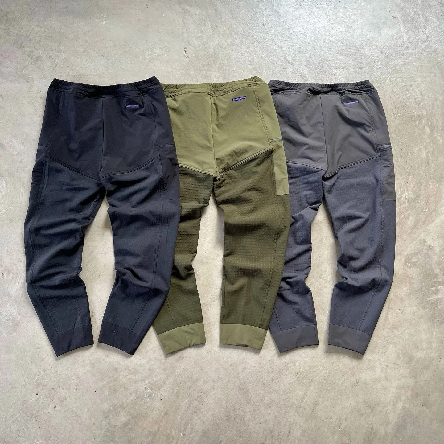 

Теплые водонепроницаемые спортивные брюки TechFace Outdoor с манжетами, модель Bata R2, удобные, прямого кроя